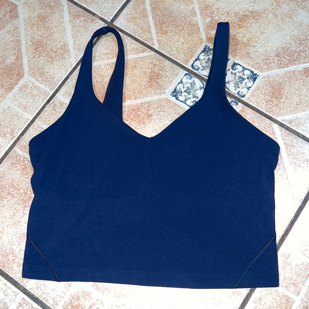 Lululemon crop tank built in bra tank top shirt blouse yoga